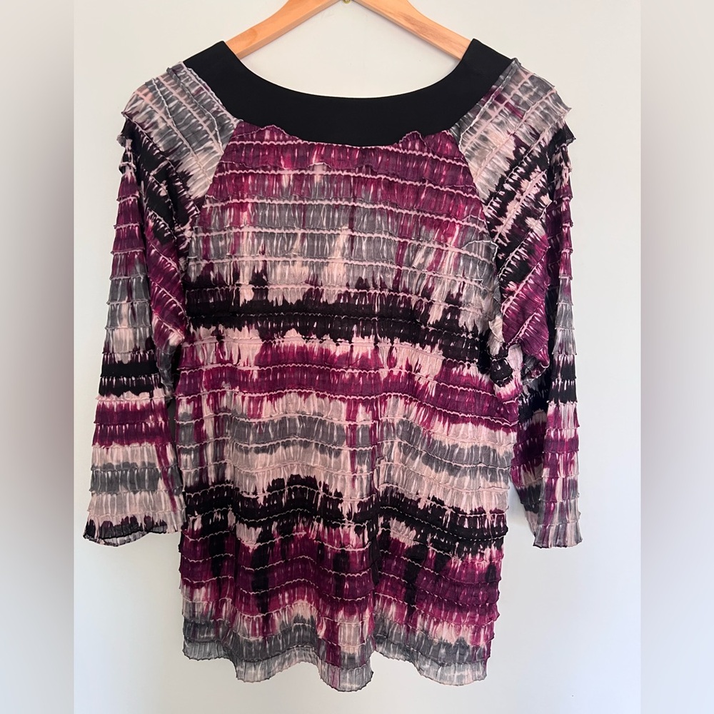 Women's Multicolor Short Ruffled Top with Black Rim Neckline - Elements - Picture 3 of 6